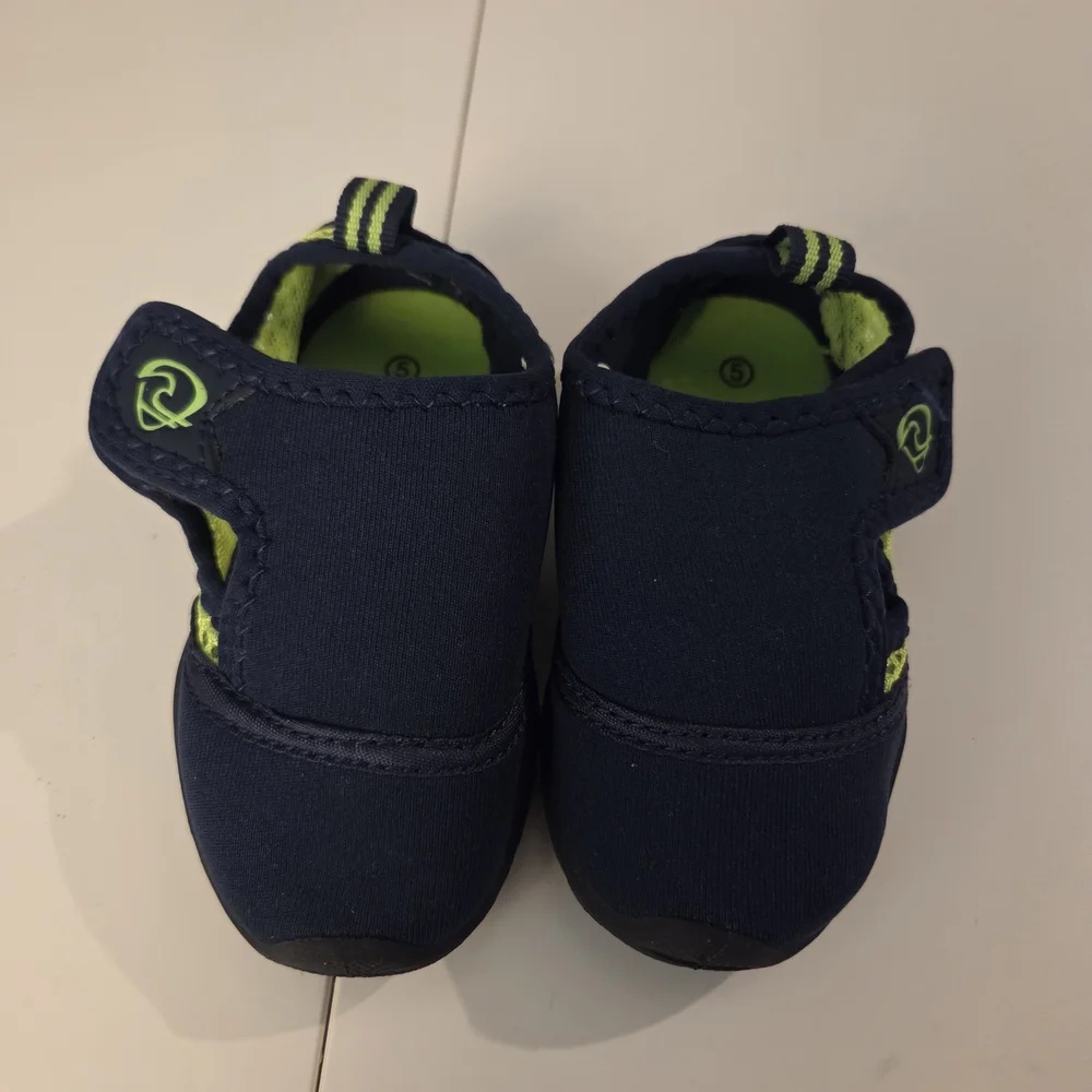 Wave Zone -  Navy Baby Walker Water Shoes - Size 5